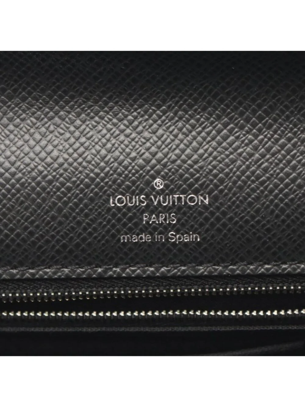 Louis Vuitton Clutch Belaia Ardoise Leather